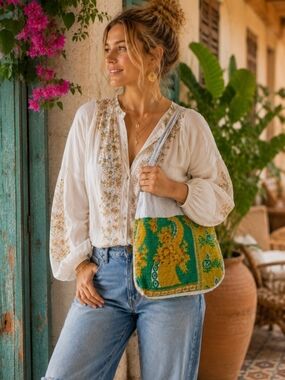 4/$15 Boho Green & Yellow Floral Kanrha Quilted Tote Bag Reversible
